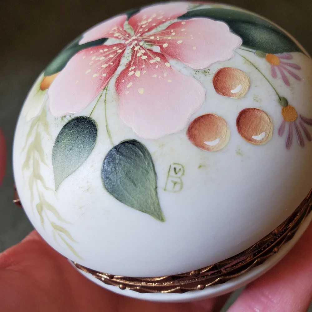 Vintage Handpainted Floral Trinket Box